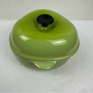 Le Creuset Green Apple Cocotte Stoneware Covered Mini Casserole Dish EUC